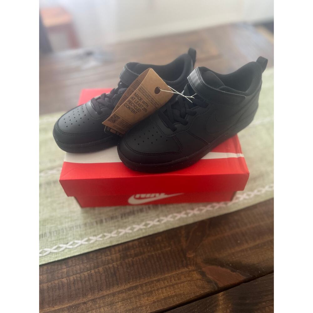 NWT Black Kids Nike Court Borough Low Recraft (PS) 2Y